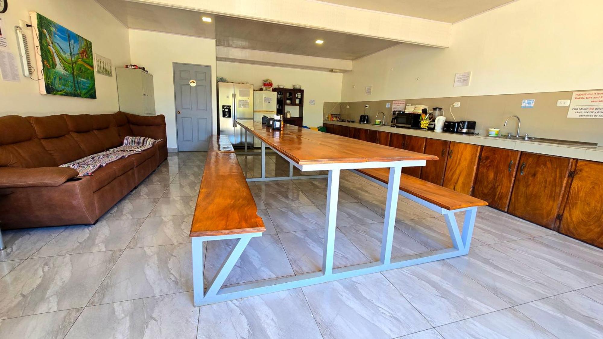 Cattleya Family Hotel Monteverde ภายนอก รูปภาพ