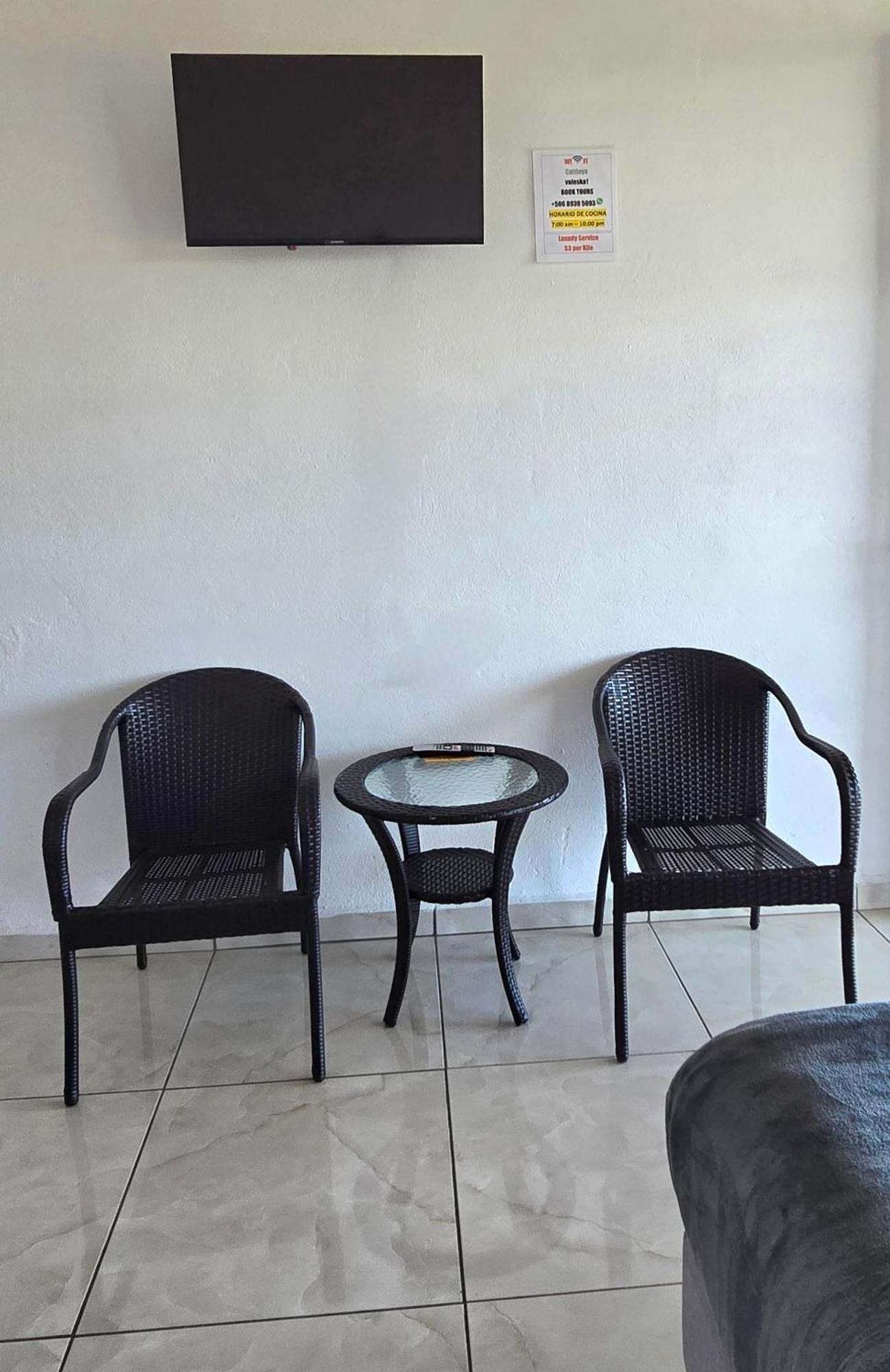 Cattleya Family Hotel Monteverde ภายนอก รูปภาพ
